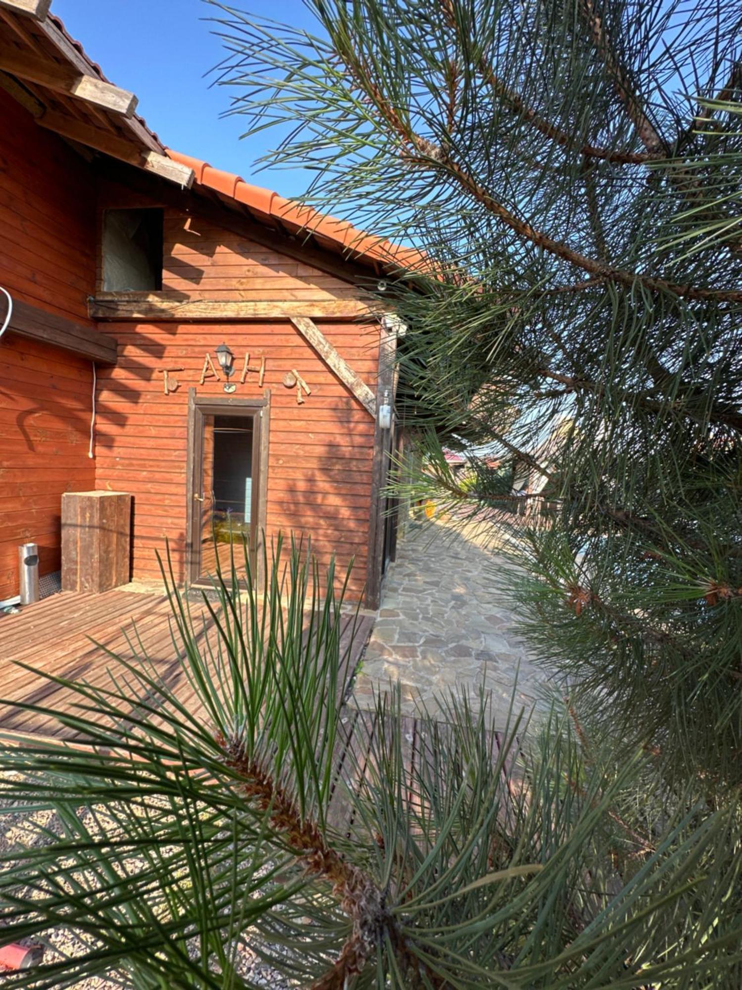 Cottage Odessa Exteriör bild